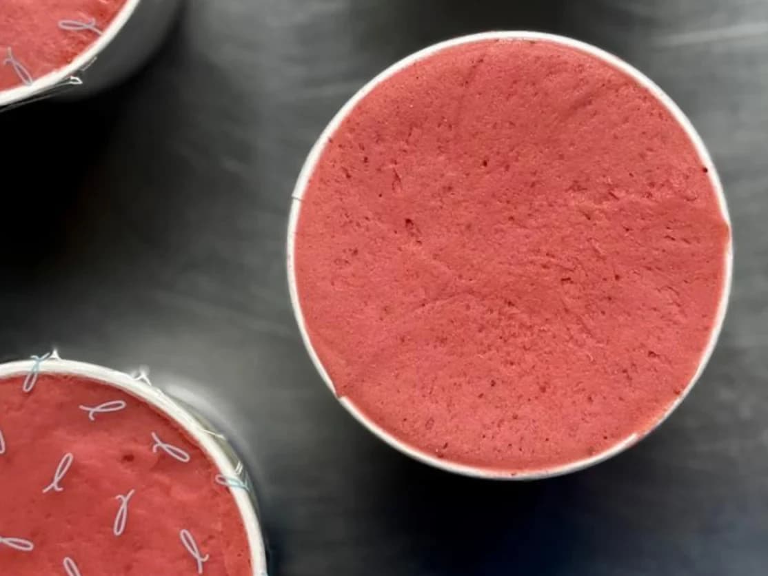 sorbet de morango e amêndoa